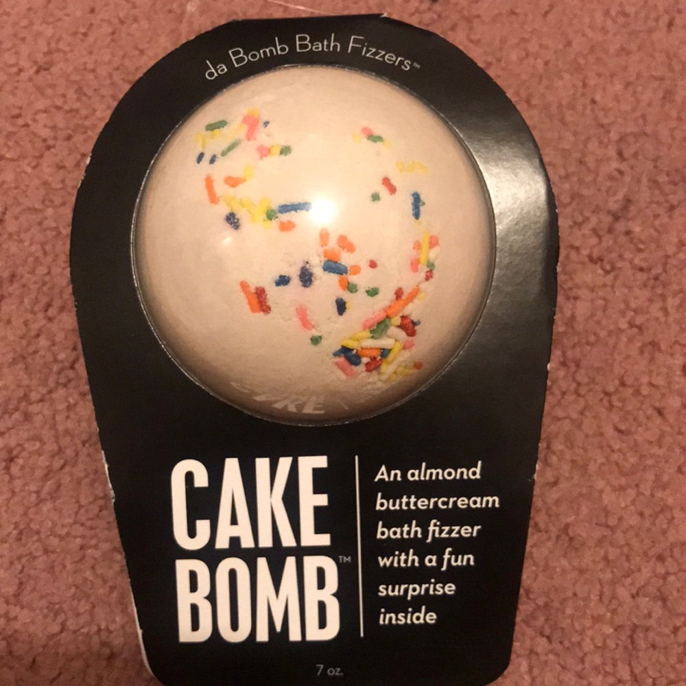 Cake Bath Bomb!